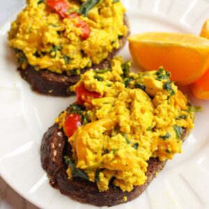 Vegan scrambled egg on toast