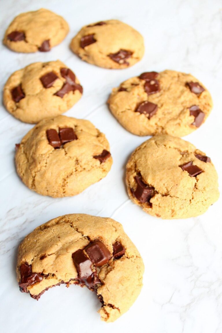 Best dairy free chocolate chip cookies - Damn Tasty Vegan