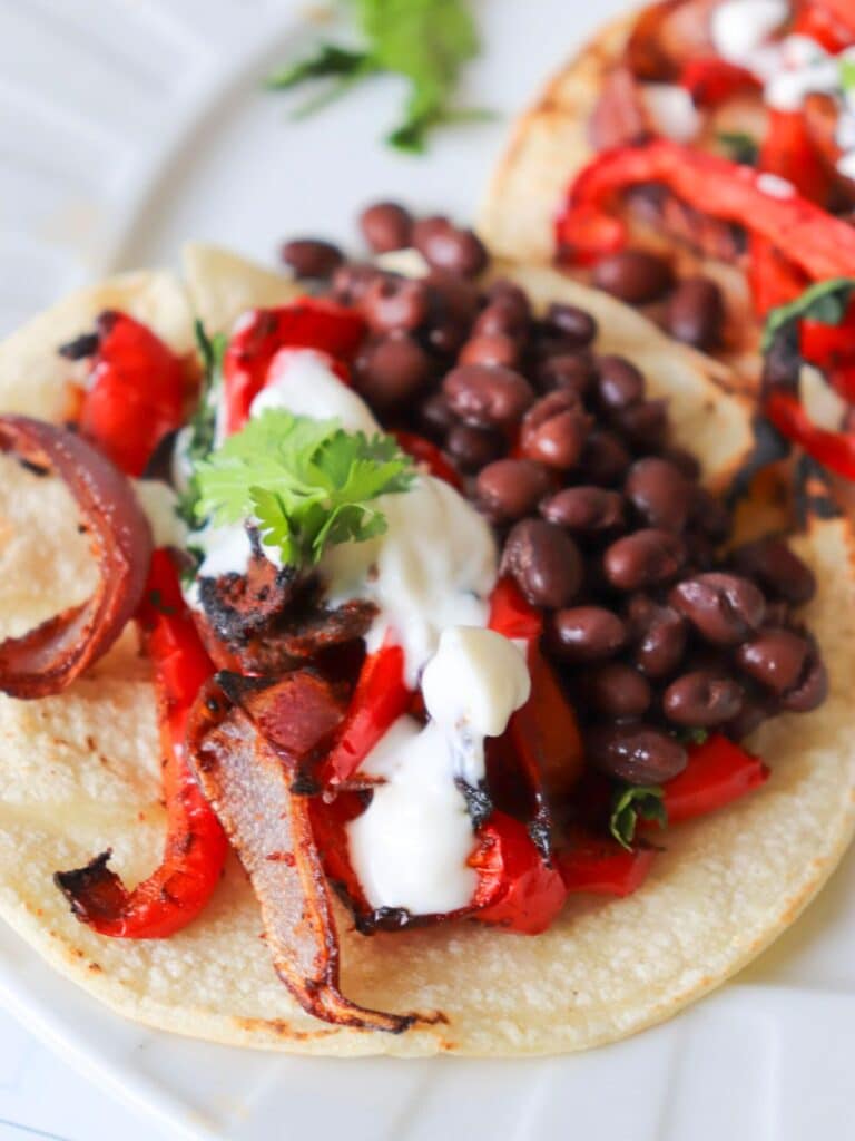 Easy Sheet Pan Vegan Black Bean Fajitas Damn Tasty Vegan